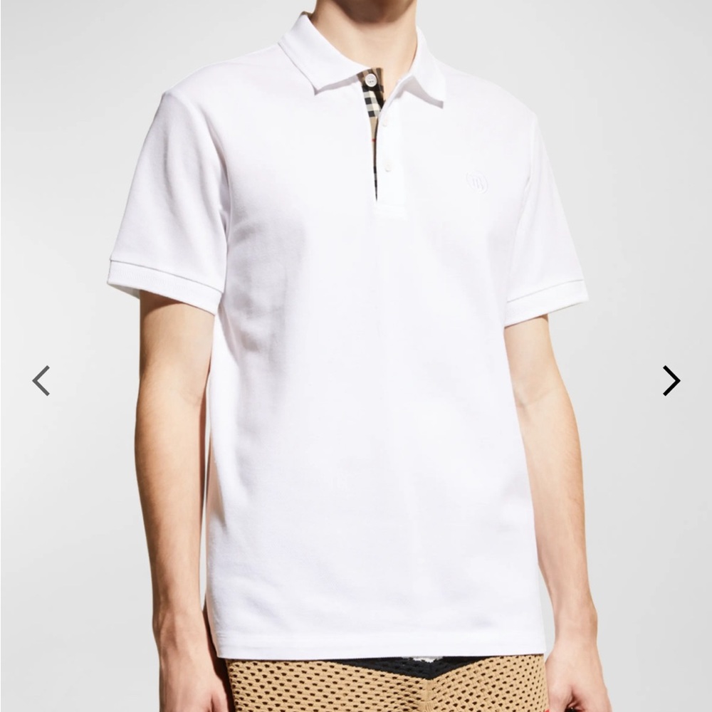 White Burberry men’s collar